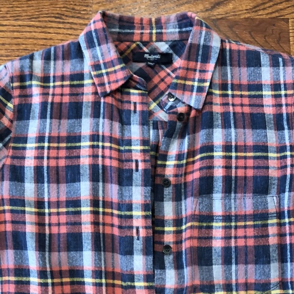 Madewell Plaid button down shirt - Picture 2 of 4